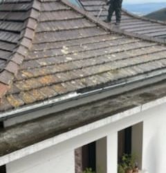 Couvreur vers La Ricamarie (42)